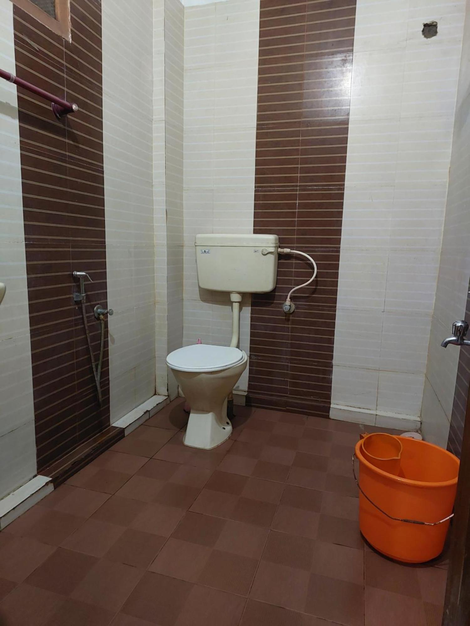 Adhithya Apartments Guruvāyūr Eksteriør billede